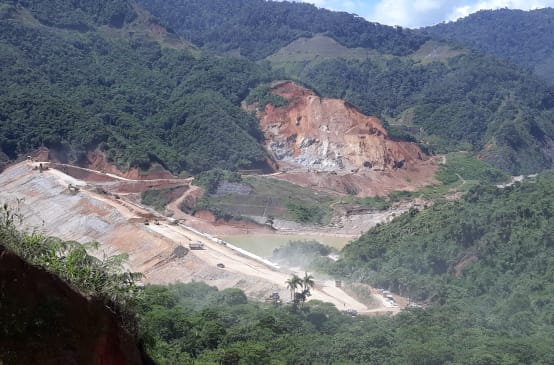 Miniera di rame in Ecuador
