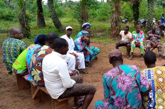 Grabe Benin, riunione comunitaria