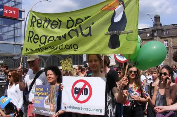 Dimostrazione contro Monsanto e i transgenici