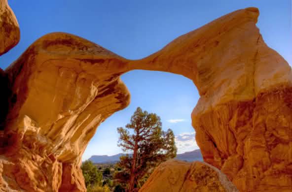 Metate Arch -Monument National Grand Staircase-Escalante nello Utah, Stati Uniti