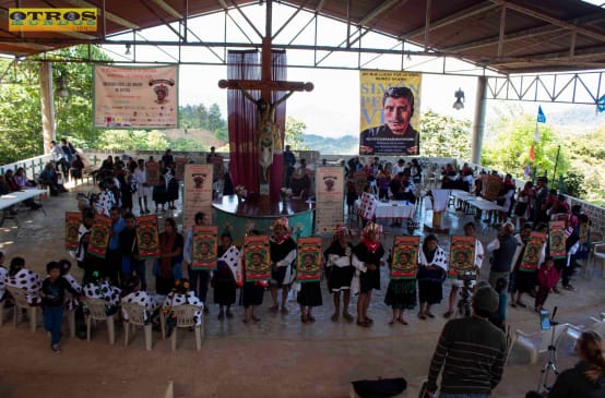 Il gruppo autonomo Sociedad Civil Las Abejas de Acteal ha ricevuto il premio "Mariano Abarca" per la difesa dell'ambiente in Chiapas, Messico.