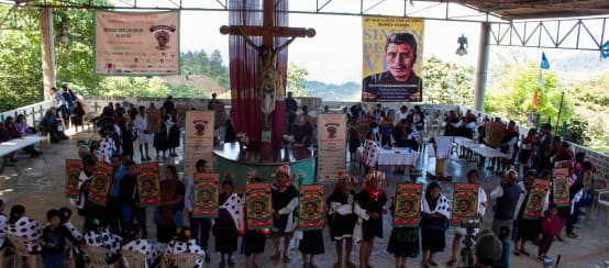 Il gruppo autonomo Sociedad Civil Las Abejas de Acteal ha ricevuto il premio "Mariano Abarca" per la difesa dell'ambiente in Chiapas, Messico.