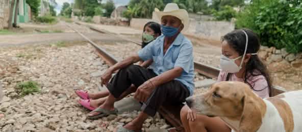 © CEMDA Persone sfollate per il progetto del Treno Maya in prossimità del percorso esistete in precedenza