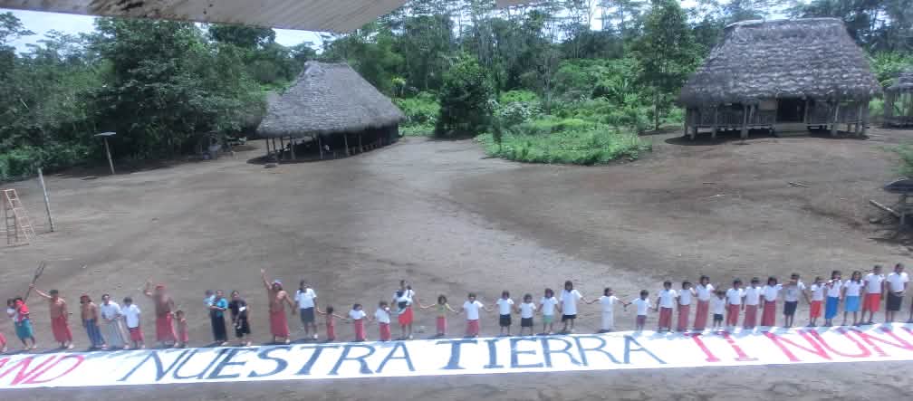 Indigeni dell’amazzania protestano contro l’estrazione petrolifera