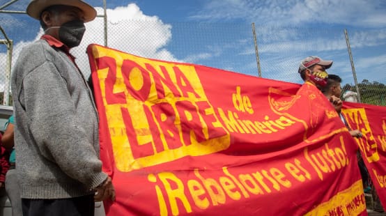 Protesta contro le miniere a La Merced de Buenos Aires, Ecuador