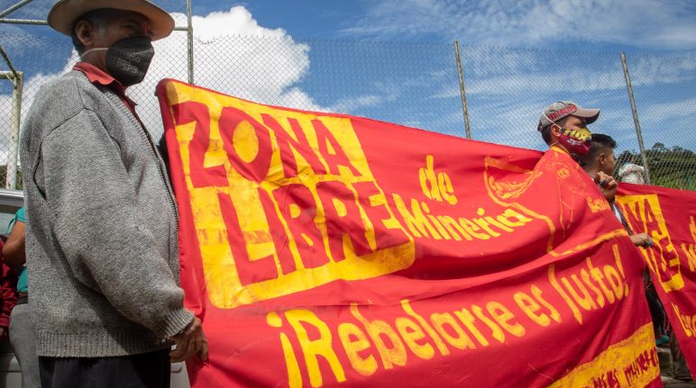 La Merced de Buenos Aires vuole essere libera dalle miniere Protesta contro le miniere a La Merced de Buenos Aires, Ecuador