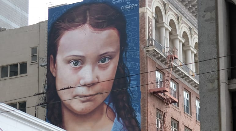 Affresco murale raffigurante Greta Thunberg