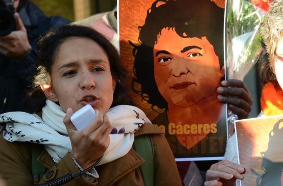Berta Zúñiga Cáceres nella manifestazione della CIDH