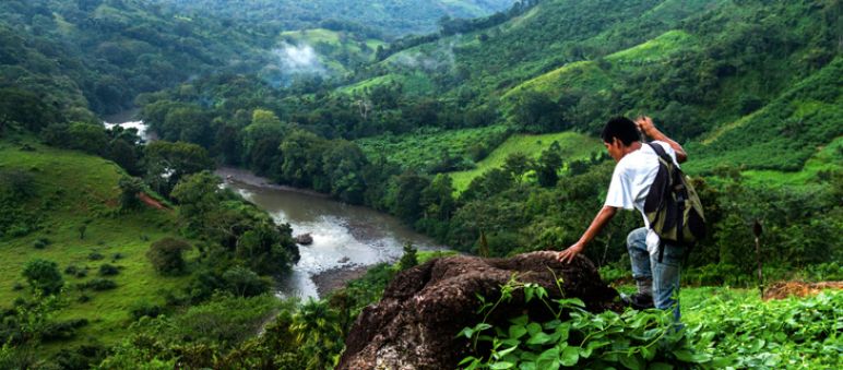 Panorama del fiume Tabasará (Foto: Campaña Tabasará Libre - www.riotabasara.com) Il fiume Tabasará a Panama
